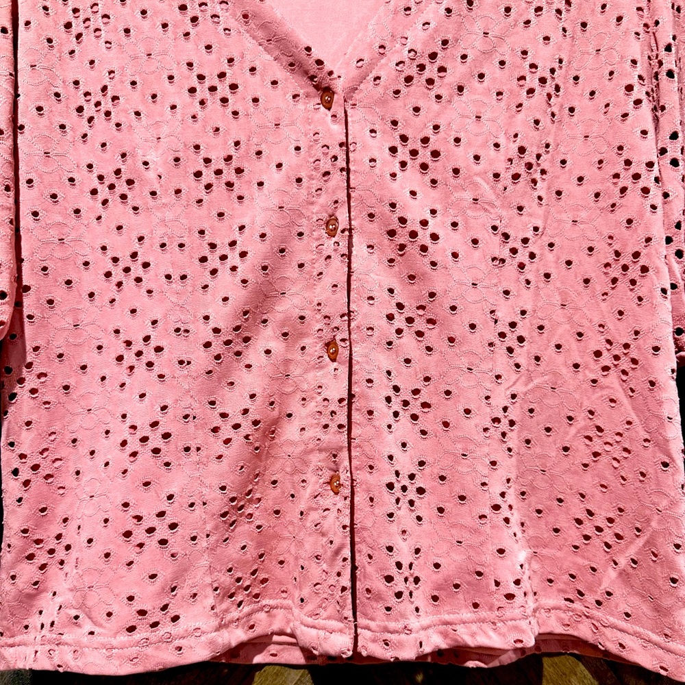 NWOT The Shirt Brand Pink Short Sleeve V-Neck Blouse - Picture 9 of 16